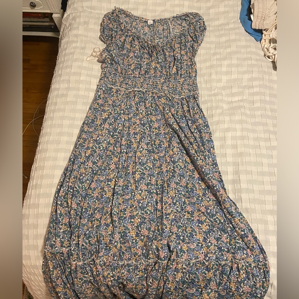 Old navy floral maxi dress